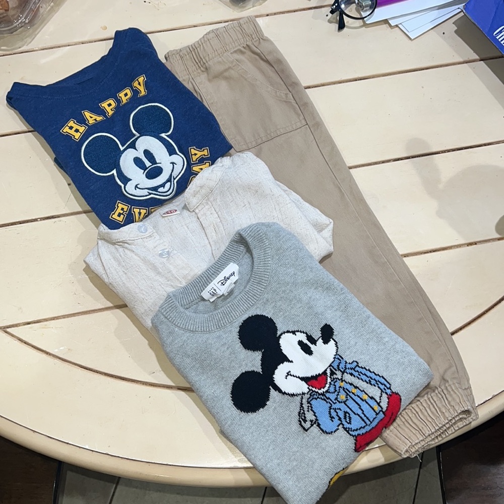 BOYS Disney Kids Gray Mickey Mouse Sweater and two top and pant bundle